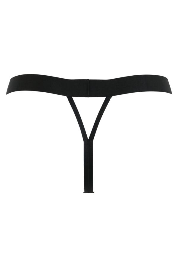 Constance Thong