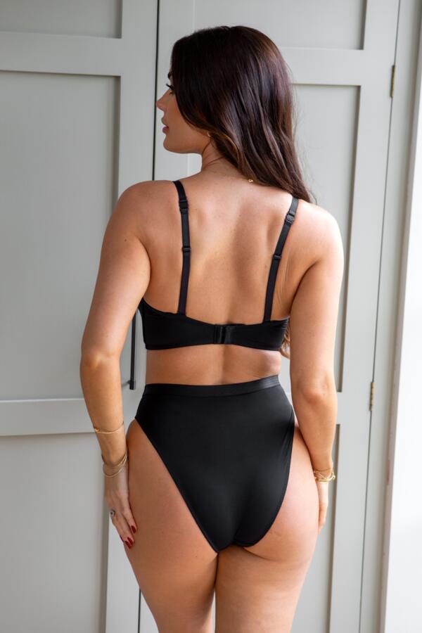 Definitions U Wire Plunge Low Back Multiway Bra