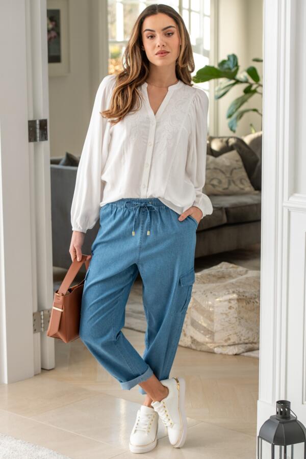 Stacie Fuller Bust Embroidered Woven Long Sleeve Blouse