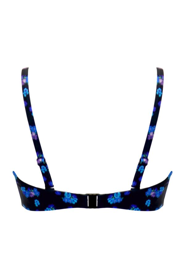 Free Spirit Lightly Padded Underwired Twist Front Bikini Top