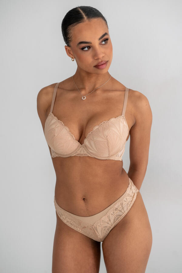 New Romance Bikini Brief